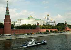 Vietnam holds cultural weeks in Russia, Ukraine