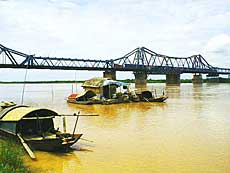 Photo festival on tourism potential in the Red River delta 