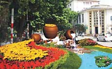 Hanoi to hold flower street festival 