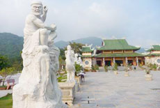 Goddess that towers above Danang