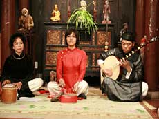 Chau van spiritual singing club opens in capital 