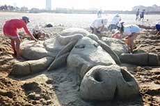 First sandcastle competition held in Da Nang 