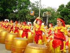 â€œResounding the Spirit of Vietnamâ€ at the Drumming Concert