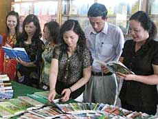 Exhibition marks President Hoâ€™s birthday 