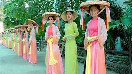 La culture vietnamienne présentée lors d'une foire au Mexique 