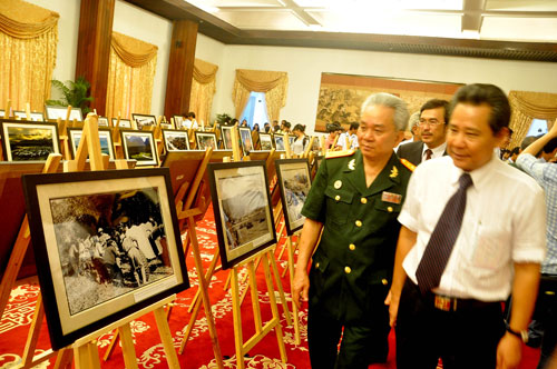 Exposition de photos “Le chant de la victoire”