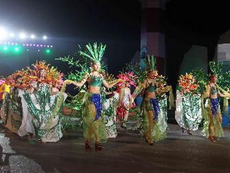 Record de touristes à Ha Long