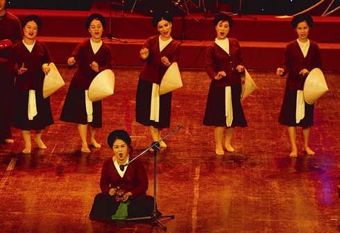 Renaissance du Hát xâm de Hanoi