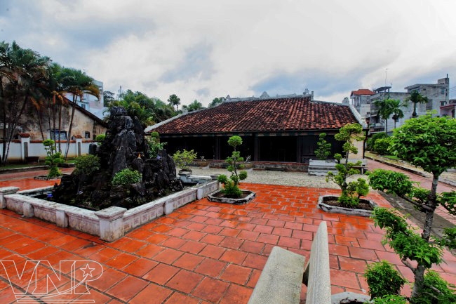 Les vieilles maisons de la famille Trân
