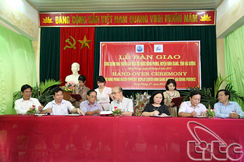 Hai Duong : Cérémonie de remise de la maison d’exposition sur les marionnettes sur l’eau de Hong Phong